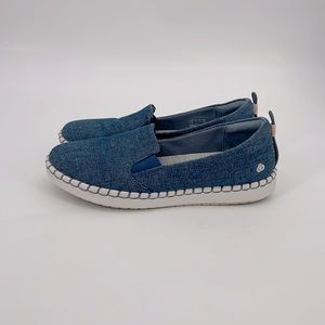 CLOUDSTEPPERS By Clarks Step Glow Slip On